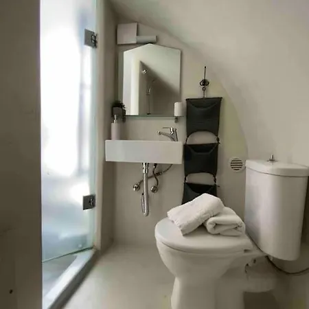 Dome Suite,hot Tub,sea View In Firostefani!