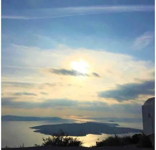 Dome Suite,hot Tub,sea View In Firostefani!